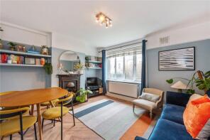 9, Masefield Court, Poets Road, London N5 2SJ