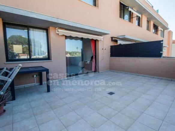 First floor with terrace in Es Castell