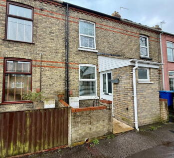 Kimberley Road, Lowestoft, NR33 0UB