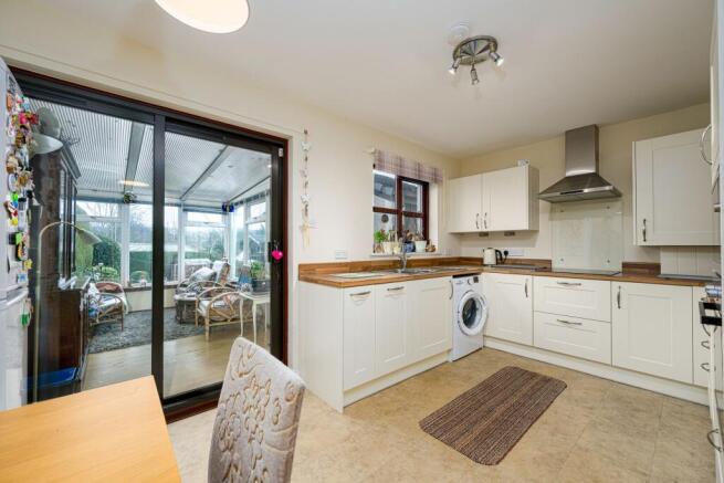 Kitchen/Dining/Conservatory