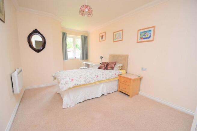 Double Bedroom