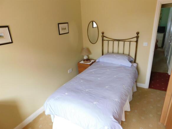Bedroom 2b