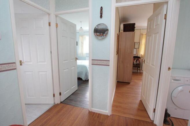 Inner Hall to ...