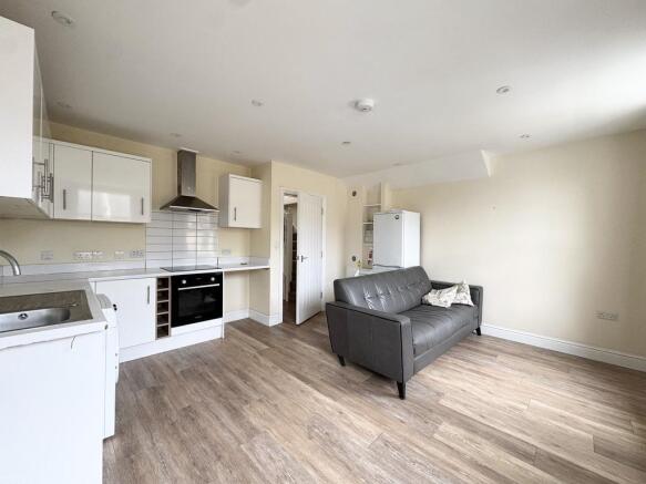 Kitchen/Lounge