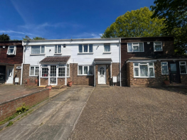 93, Ellfield Court, Northampton NN3 8LR