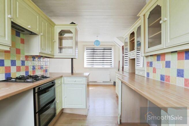 3 bed Terraced for sale Image 5