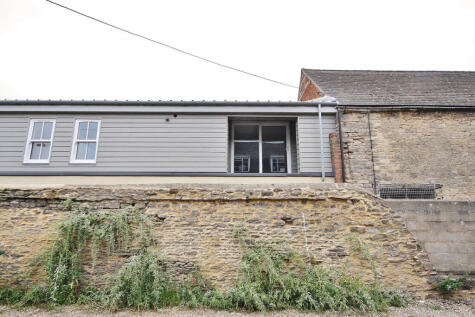 Jones Mews, Witney, OX28