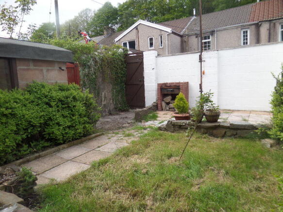 Photo 10