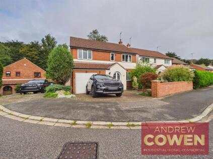 Pinewood Drive, Scarborough