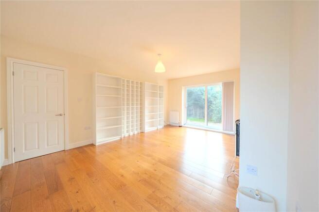 3 bed Detached for sale Image 12