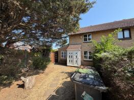 18, Kelso Court, Walton, Peterborough PE4 6AU