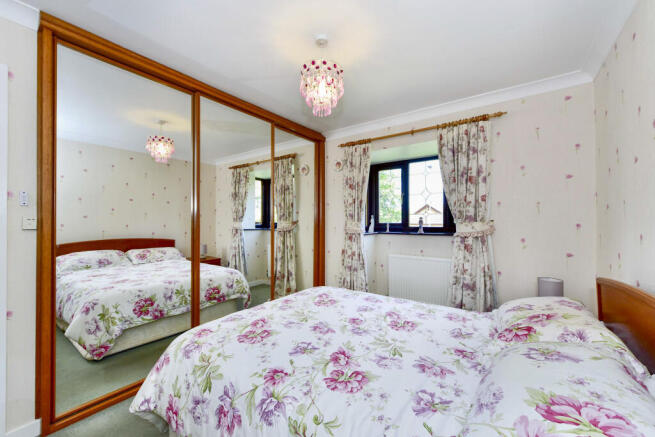 3 bed Detached Bungalow for sale Image 10