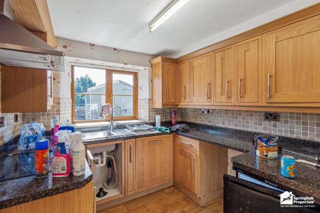 3 bed Terraced for sale Image 5