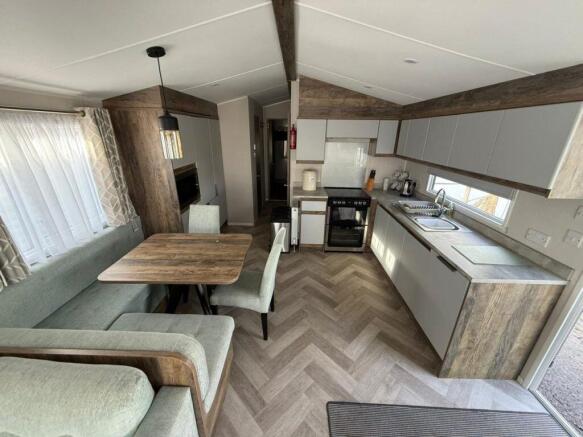 Open Plan Layout inside the Willerby Langbrook