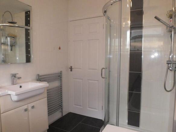 Bathroom 2