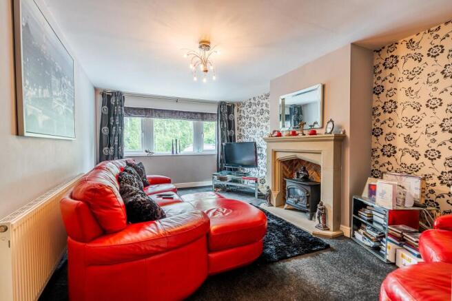 6 bed Detached for sale Image 12