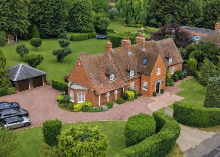 Deards End Lane, Knebworth, Hertfordshire, SG3