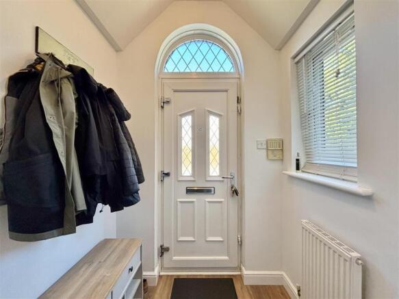 3 bed Semi-Detached for sale Image 7