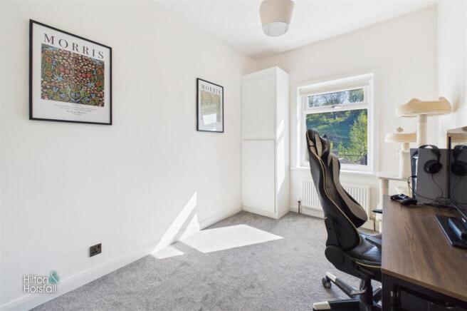 3 bed Terraced for sale Image 11