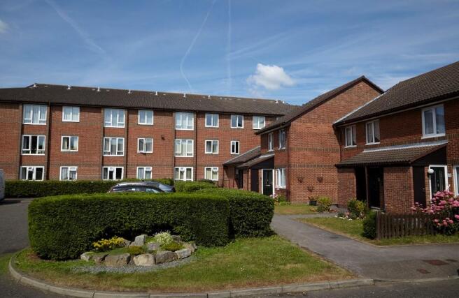 Manor Farm Court