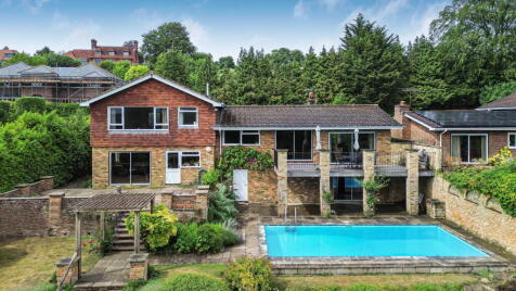 Northdown Lane, Guildford, GU1