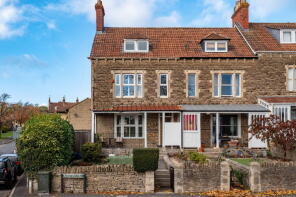 1, Rossiters Hill, Frome BA11 4AL