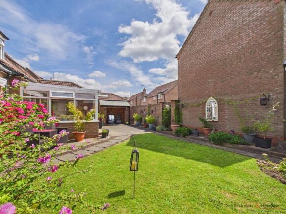3 bed Chalet for sale Image 5