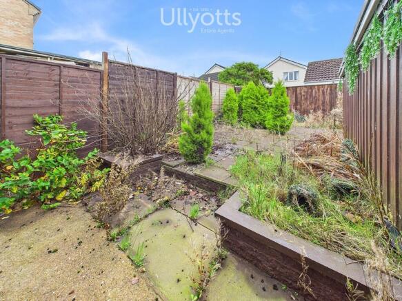 2 bed Semi-Detached for sale Image 12