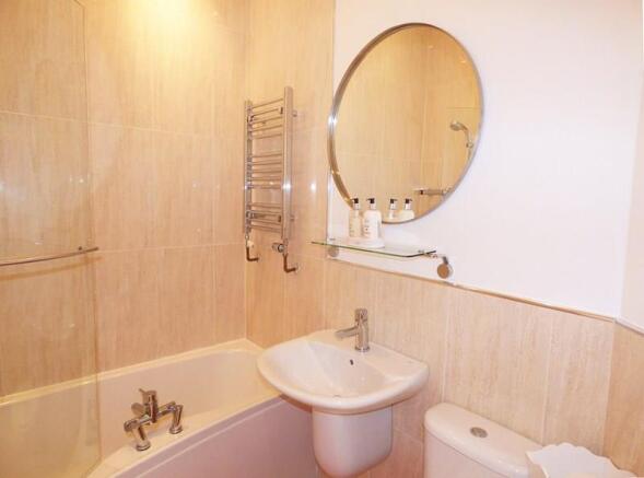 Photo 12