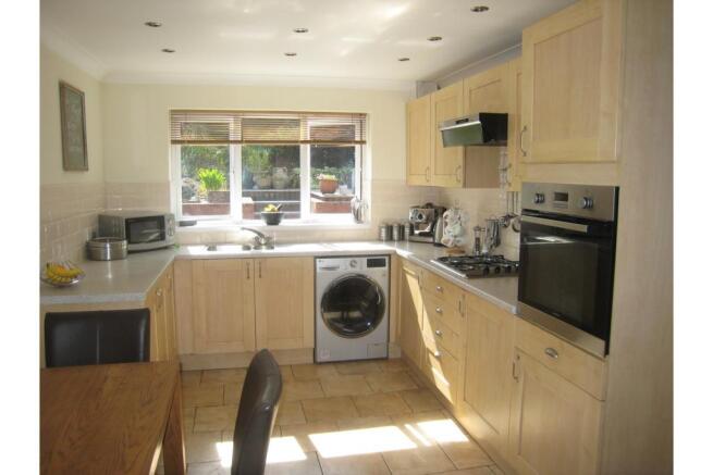 Kitchen / Breakfast