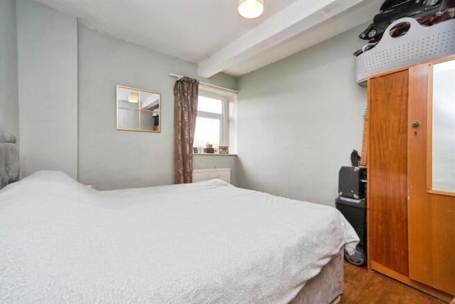 2 bed Terraced for sale Image 7