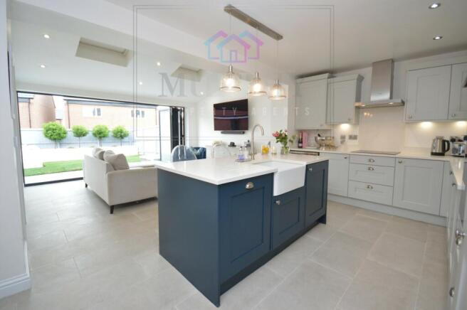 Seam Way, Pontefract (24)Kitchen Lounge.JPG