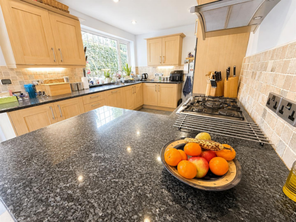 Telegraph Road, Heswall, Wirral photo 4