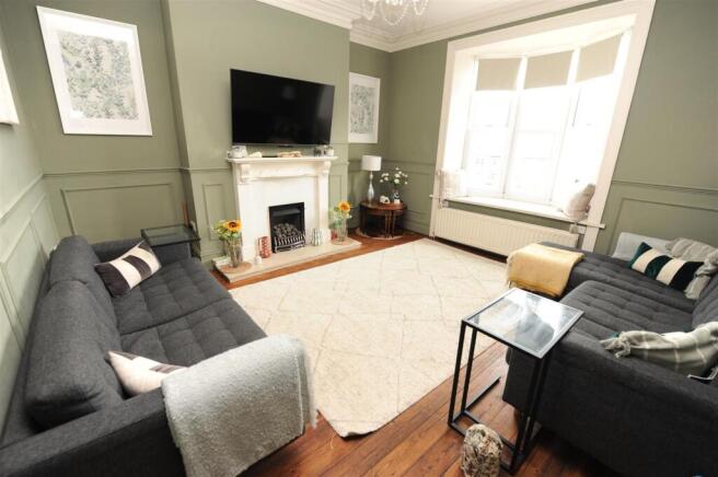 4 bed Semi-Detached for sale Image 11
