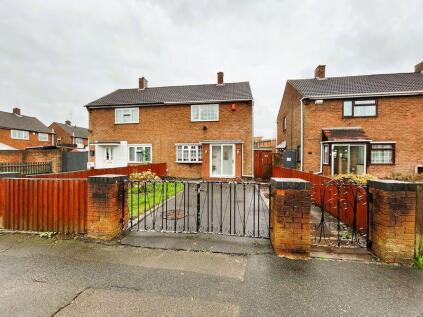 Fullelove Road, Brownhills, Walsall WS9 6BW