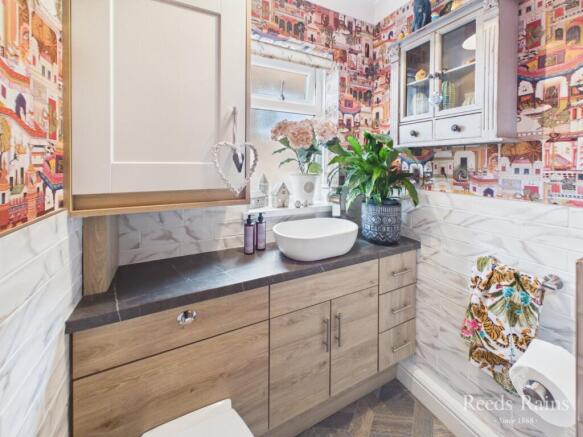 3 bed Semi-Detached for sale Image 11