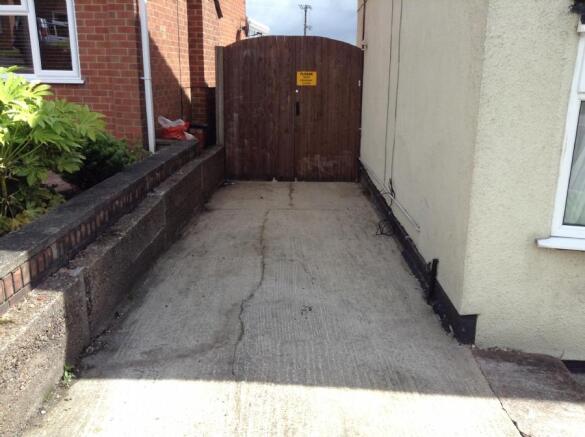 Photo 13