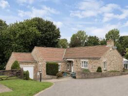 Cragside, Fountains Court, Thirsk YO7 2PA