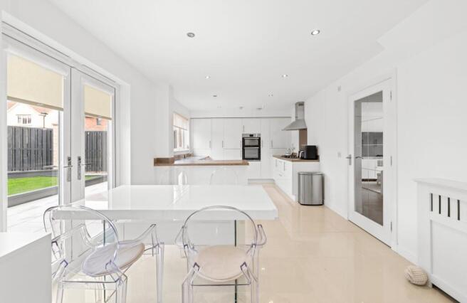 Fitted Kitchen/Dining Room