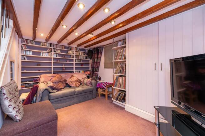 Occasional Basement Snug