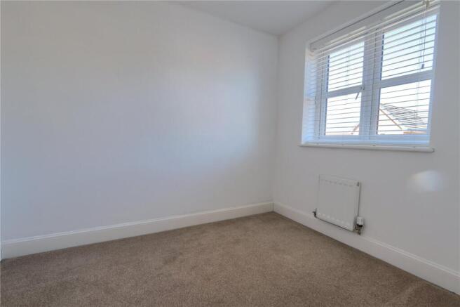 3 bed Terraced to rent Image 5