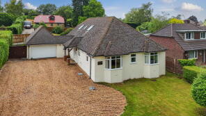 7, Woods Lane, Cliddesden RG25 2JF
