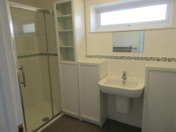 Bed 1 Ensuite