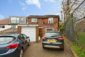 41, Carlton Terrace, London SE26 4EH