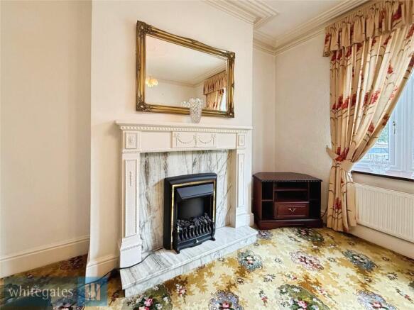 3 bed Terraced for sale Image 4