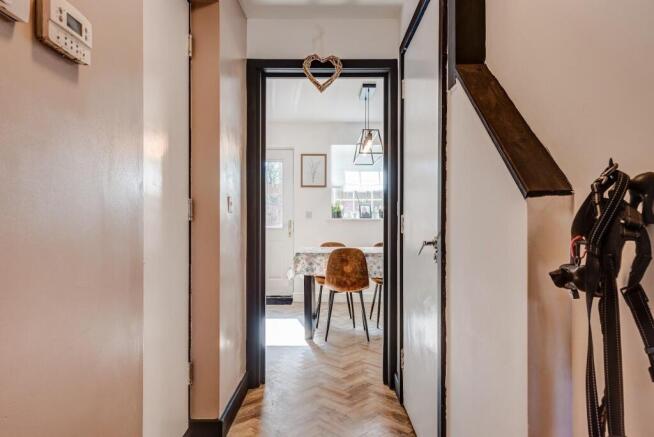 4GreatStubbing(Interior)(3of27).jpg