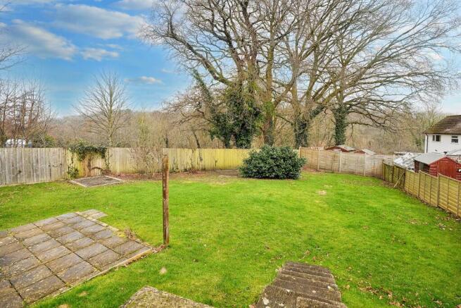 19 Eastfield, West Lavington, Devizes, SN10 4HW