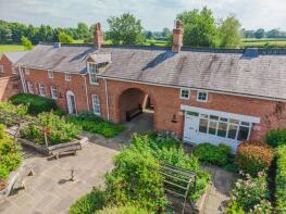 2, Jukes Cottages, Audlem Road, Crewe CW3 0HF