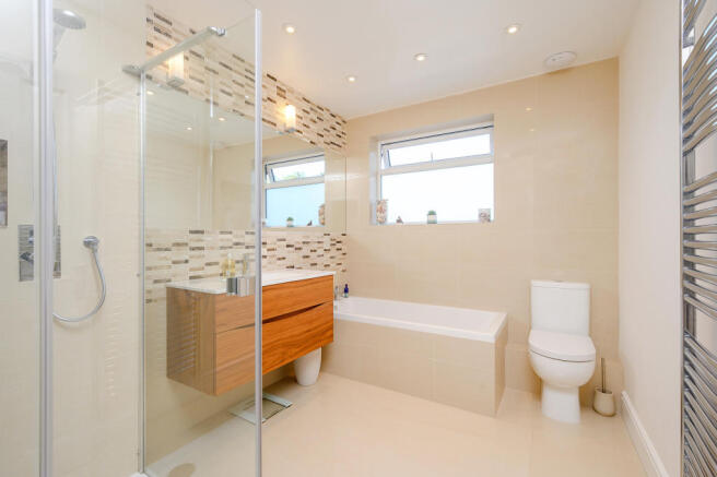 70 Aylward Road-15