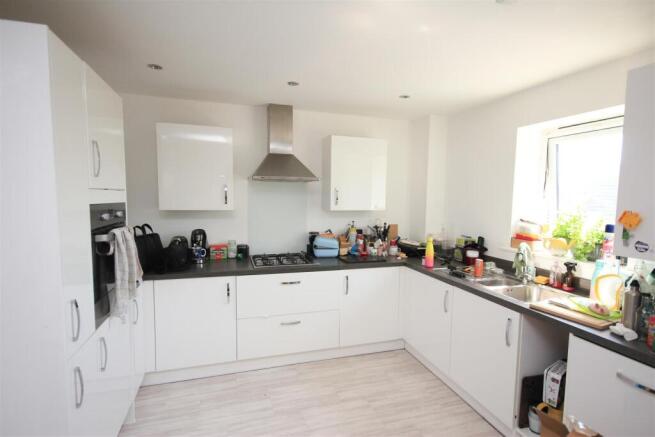 kitchen 1.JPG